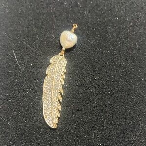 Gold Feather Pendant with Pearl Accent